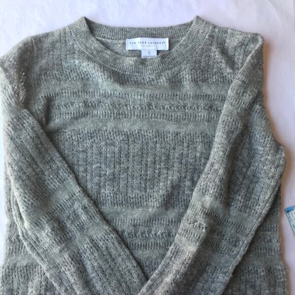 NWT New York Laundry Lightweight Crew Neck Gray Wool Blend Sweater Small - Picture 4 of 4